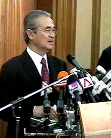 abdullah ahmad badawi election annoucement 130208 assures