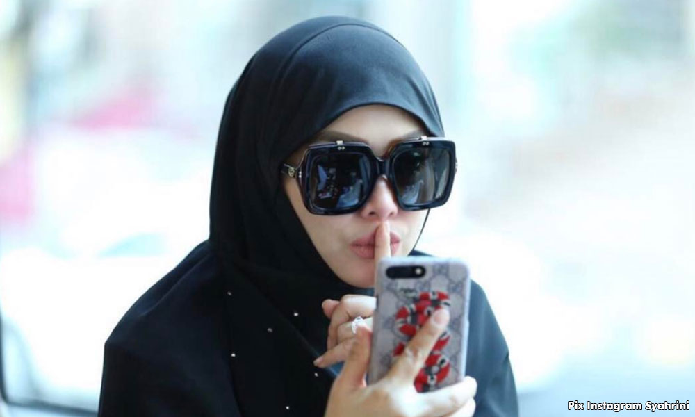 Doakan Syahrini ya..