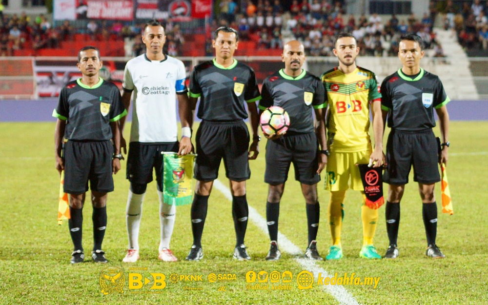 Helang Merah tewas jua, T-Team berpesta gol