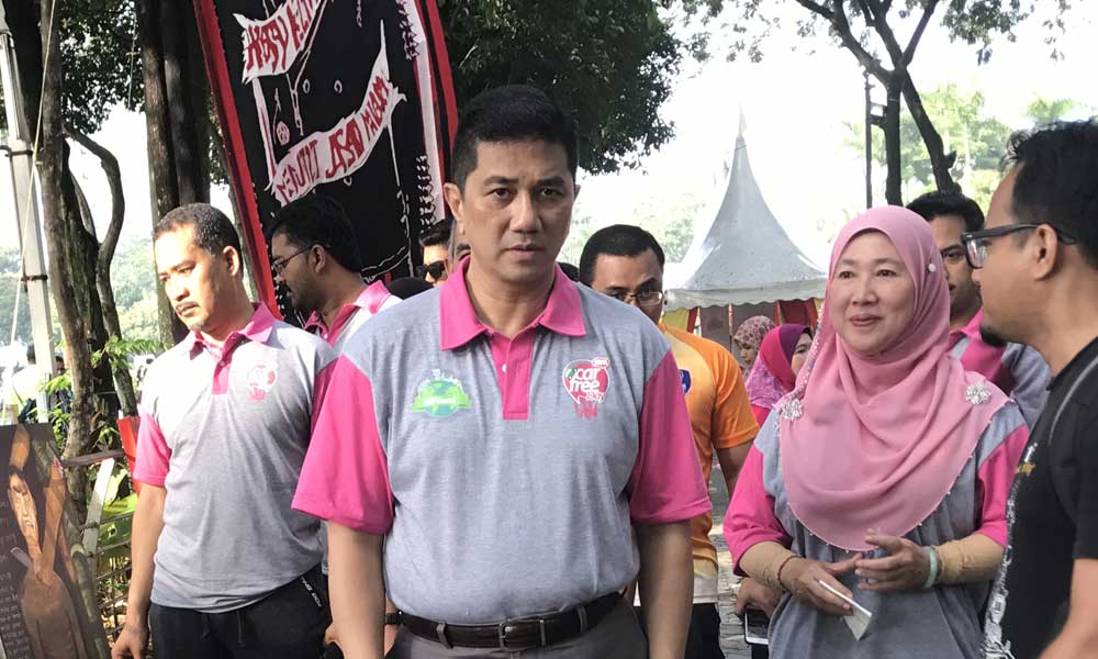 Azmin: Don't punish Adam just based on ongoing probe