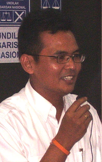 s murugesan mic candidate subang 220208 talking