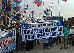 nomination day kelana jaya 240208 pkr banners