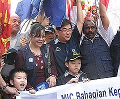 kepong election nomination 240208  family