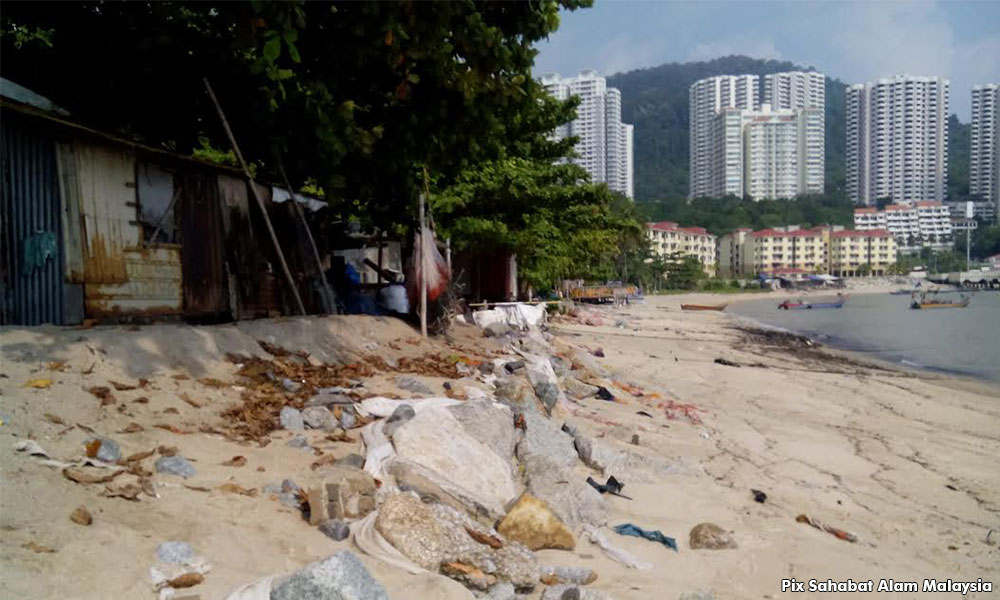 Police call off search for 'crashed' aircraft until they get fresh leads