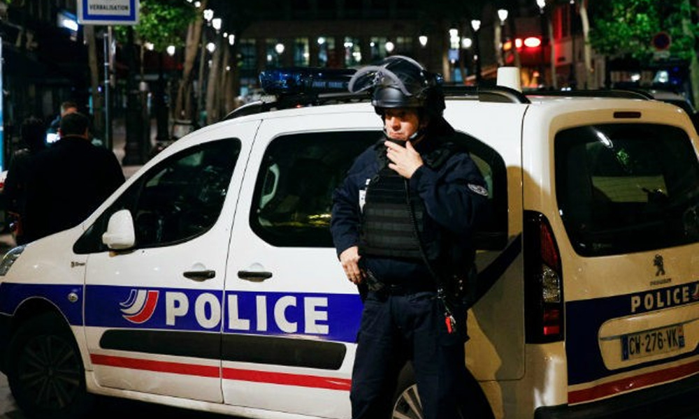 Eight wounded in shooting near French mosque - source
