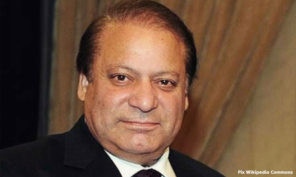 Pakistan PM faces pressure after damning corruption probe report