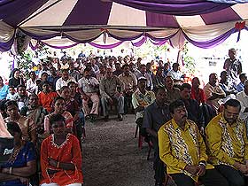 samy vellu penang campaign 260208 crowd