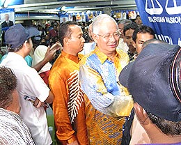 najib bn penang campaign 290208 greetings