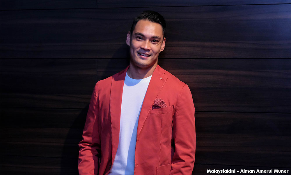 Peminat ajak Hisyam jadi kekasih, hantar gambar lucah