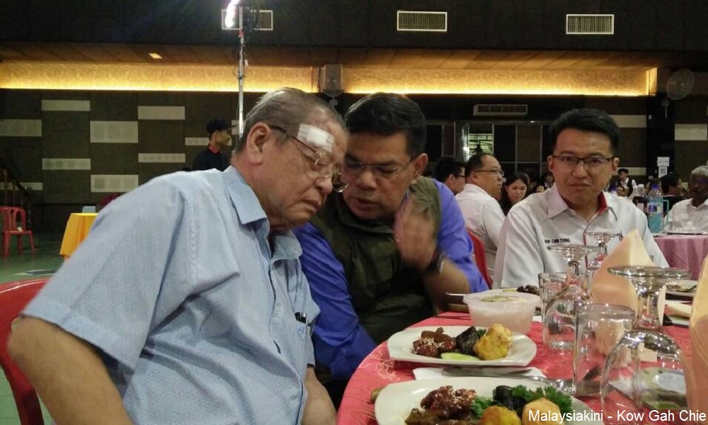 Kit Siang takes a physical fall, but not a political one