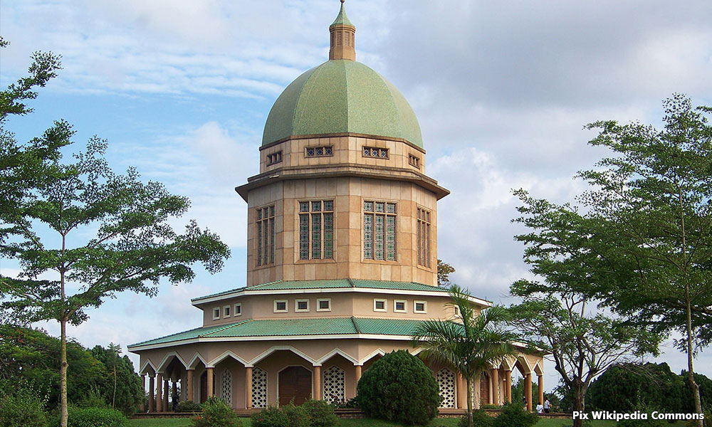 Bahais could do with a temple of their own