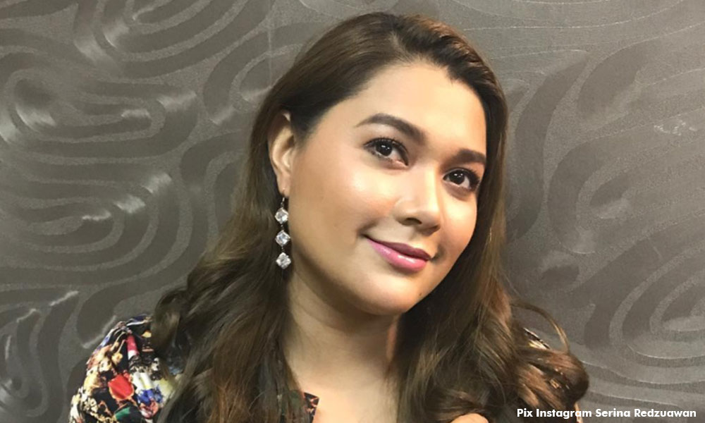 Serina kini usahawan pakaian dalam