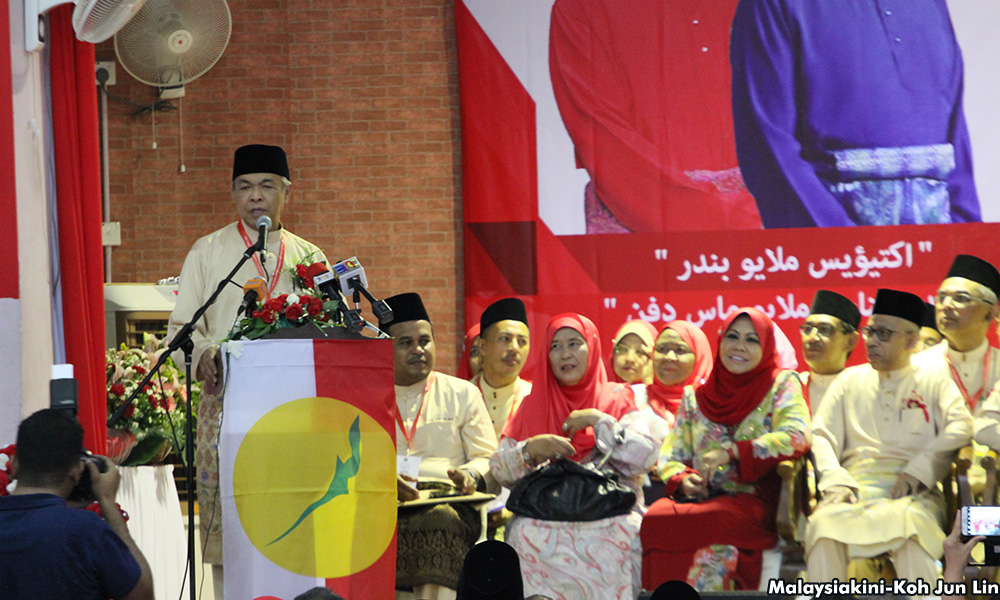 Umno's 'childish' tactics are bound to boomerang on it