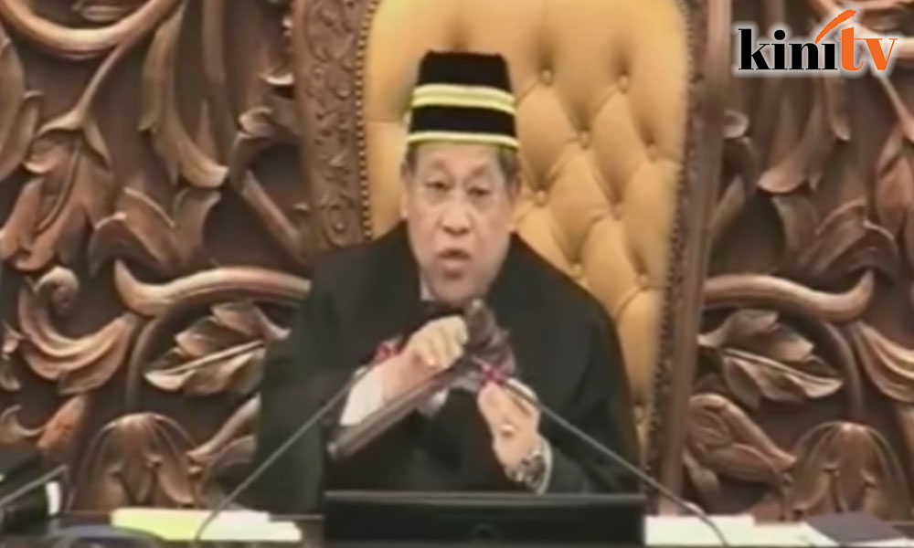 Pandikar requests 'solid one' after wooden gavel breaks
