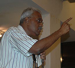opposition ceramah in klang botanic 020308 charles santiago