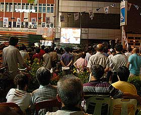 kampar road dap 030308 outside theatre