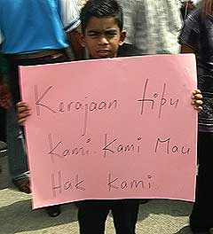 penang kpg valdor protest 030308 child