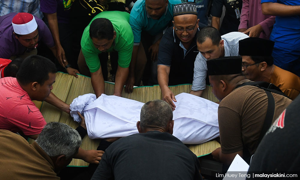 Melawan takdir