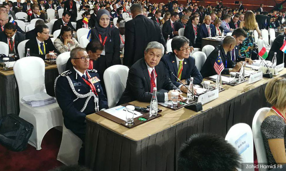 Zahid: Malaysia hantar pulang 29 militan Uighur