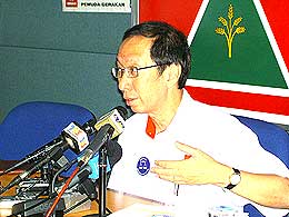 koh tsu koon pc 060308 02