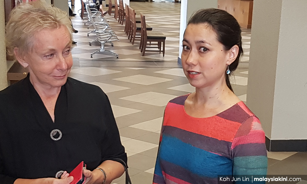 Bilqis Hijjas ordered to enter defence on yellow balloon charge