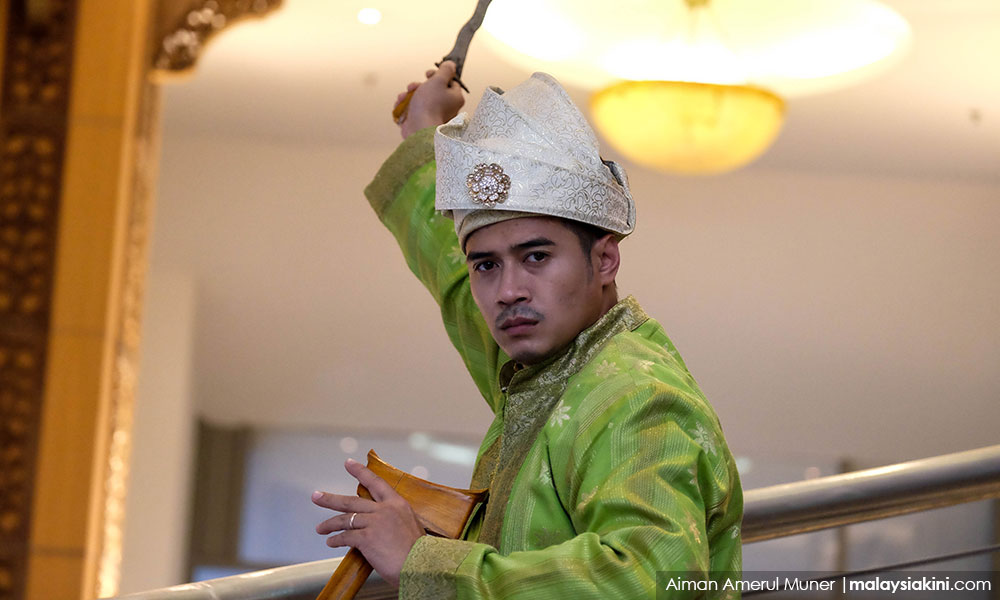 Amar tetap duta sabun cuci alat sulit syarikat Boy Iman