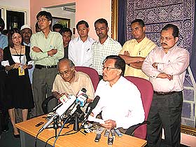 anwar ibrahim pc 110308 1