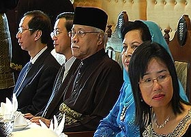 lim guan eng penang cm ceremony 110308 vip