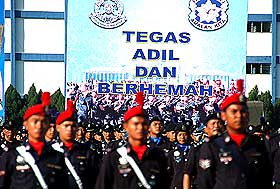 abdullah ahamd badawi police day 250308 09