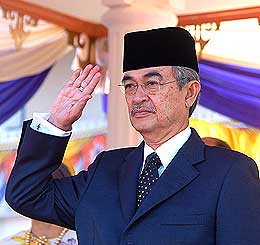 abdullah ahamd badawi police day 250308 01