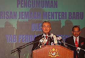 abdullah ahmad badawi  2008 cabinet line up 180308 05