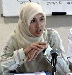 travers police land 310308 nurul izzah