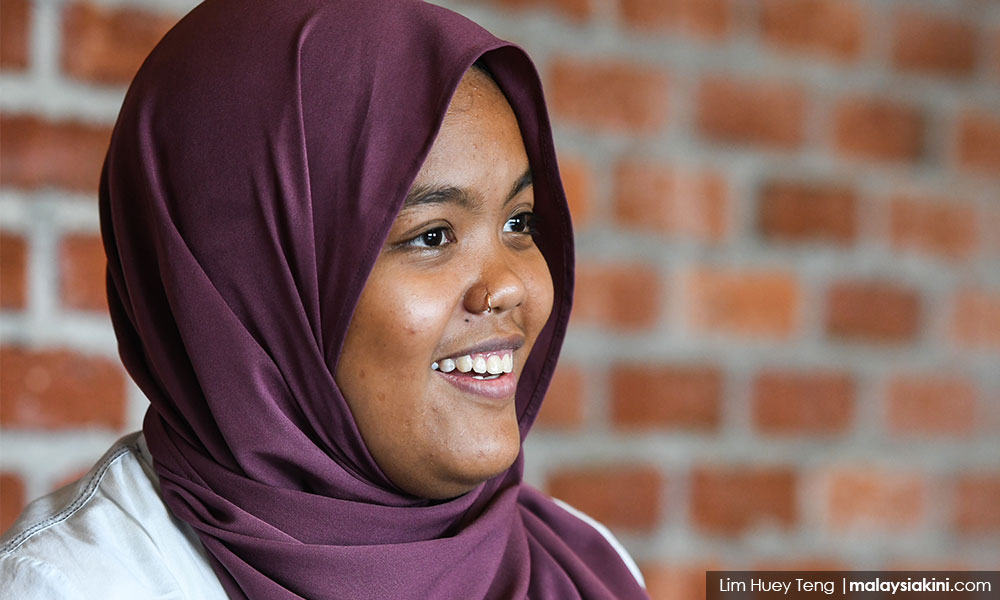 Medic grad finds her calling at the Syrian refugee frontlines