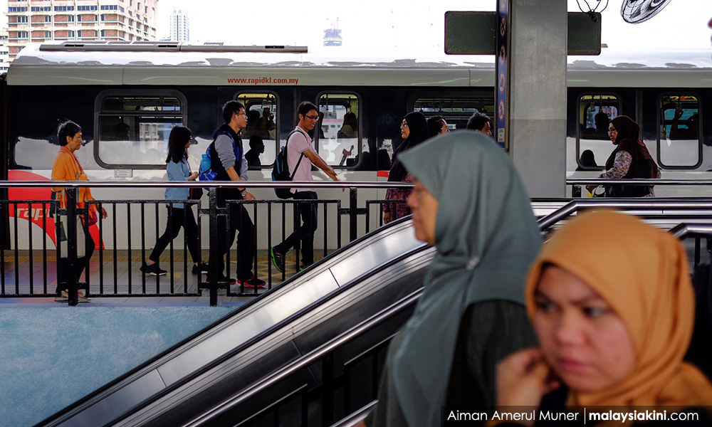 usaha kerajaan memajukan pengangkutan awam