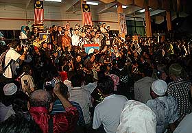 anwar ibrahim april 14 kg baru event 150408 07