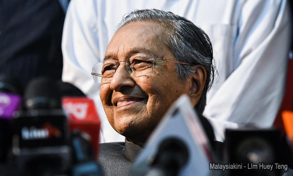 Istana Kelantan turut tarik pingat Tun Mahathir lepas sehari menarik balik darjah kebesaran dua pemimpin kanan Parti Amanah Negara