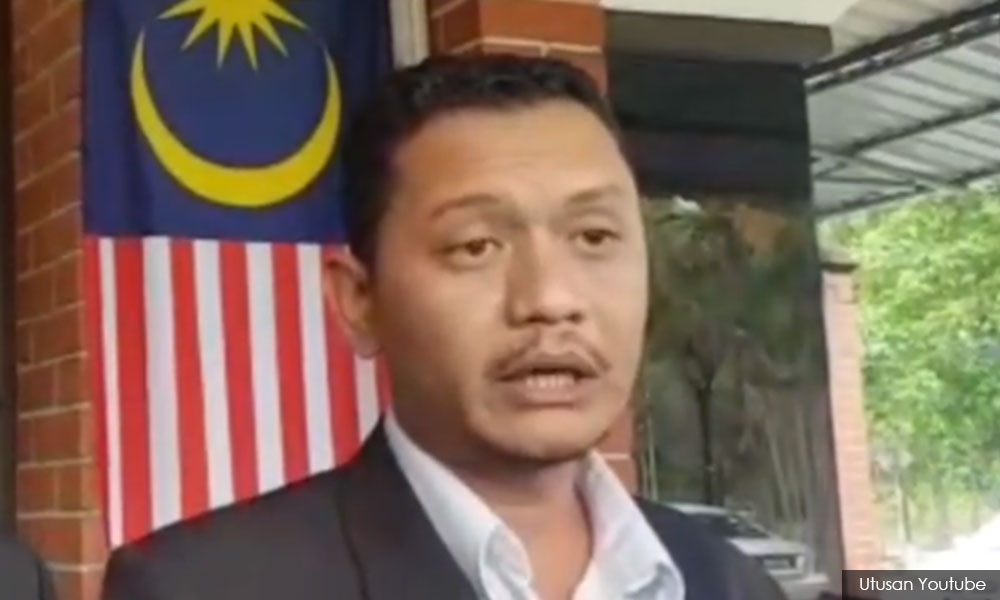 Temerloh Youth lodges report with ROS on Bersatu AGM