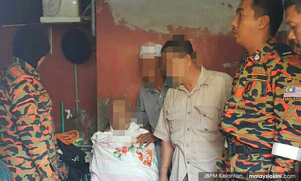 Bomba selamatkan warga emas jatuh perigi