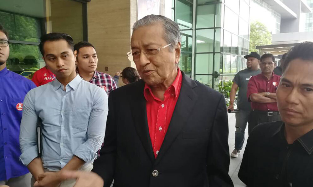 马哈迪赞阿兹敏有能力拜相，只是未获选