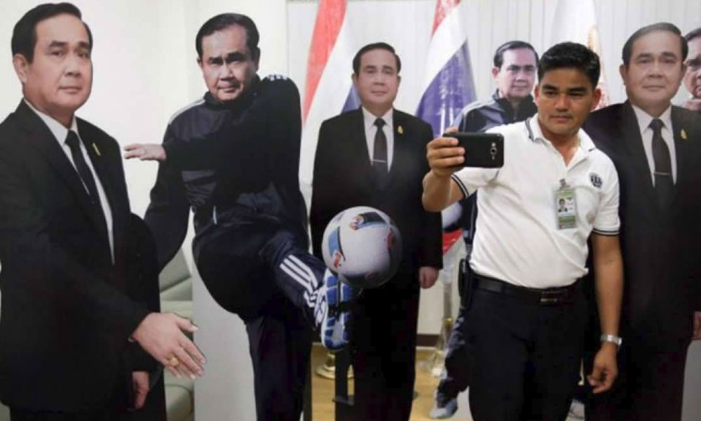 Thai PM cutouts a highlight of Children's Day