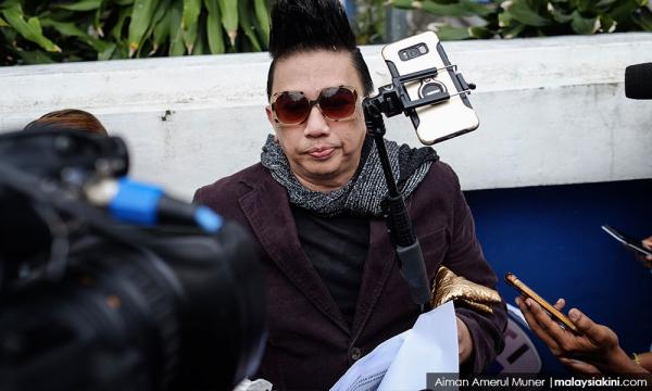 Tak Jadi Pisang Azwan Ali Pilih Logo Gajah