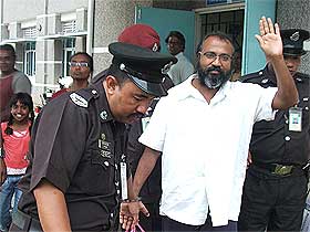 hindraf p uthayakumar taiping hospital 170408 01