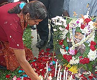francis memorial brickfields 160408 crying