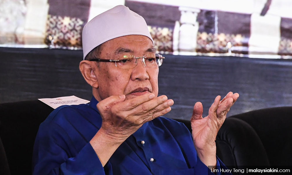 Yoursay: When muftis jump into the Jawi fray