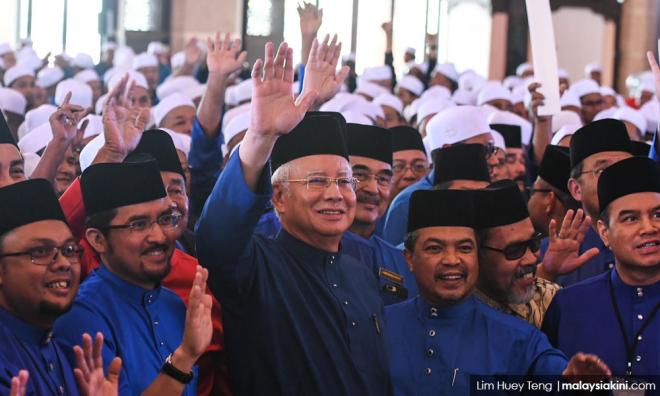 Umno never defended convicted leaders - Asyraf