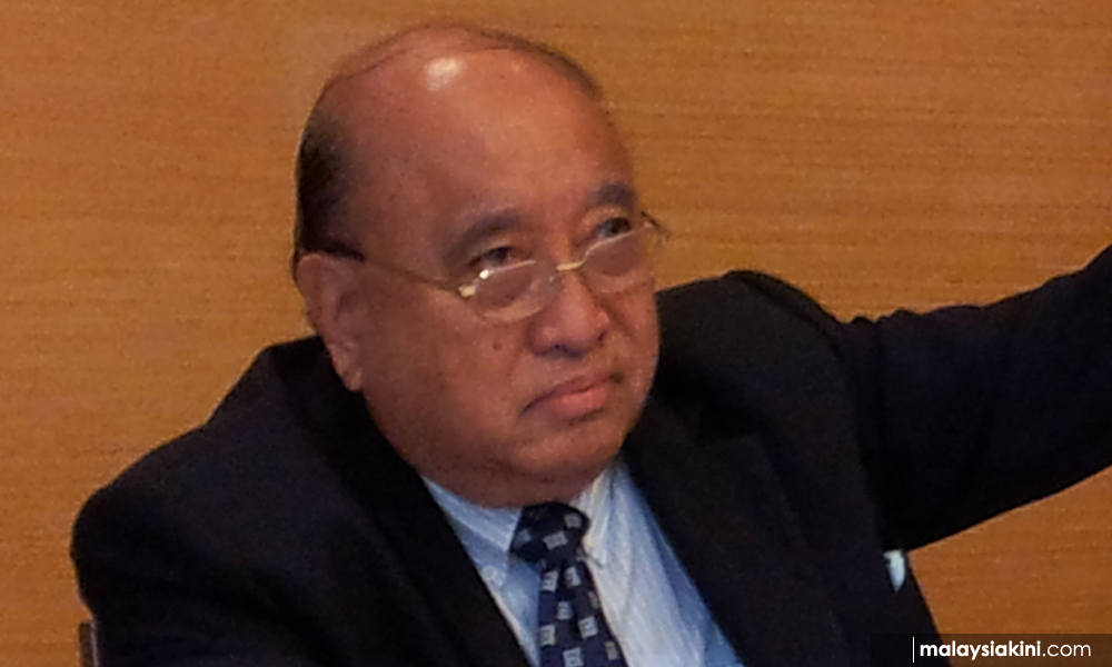 Ex-MACC adviser slams Nazri-MCA ‘good cop, bad cop' routine