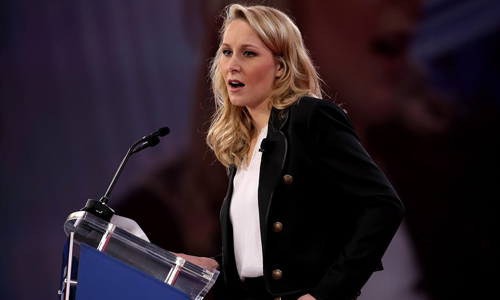 Trump's ex-aide Bannon sees ‘great’ future for Le Pen’s niece