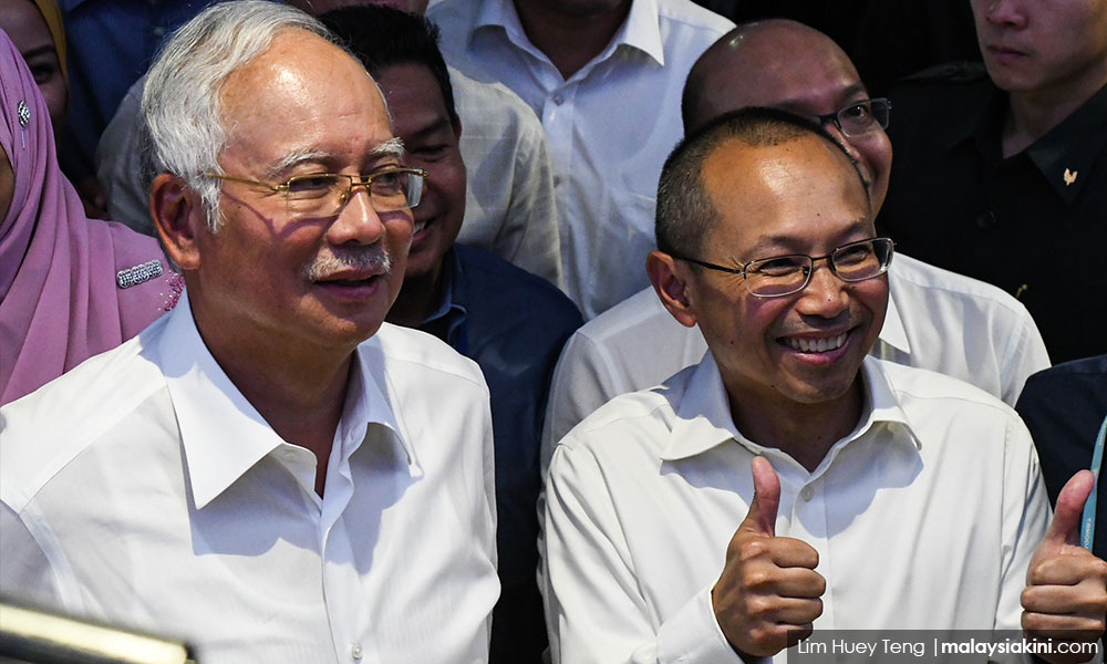 Najib umum saguhati RM2,000 buat setiap kakitangan PNB