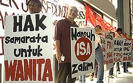mayday rally 2008 010508 07