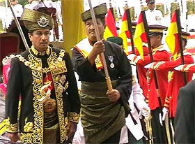 12th malaysia parliament official king opening 290408 03